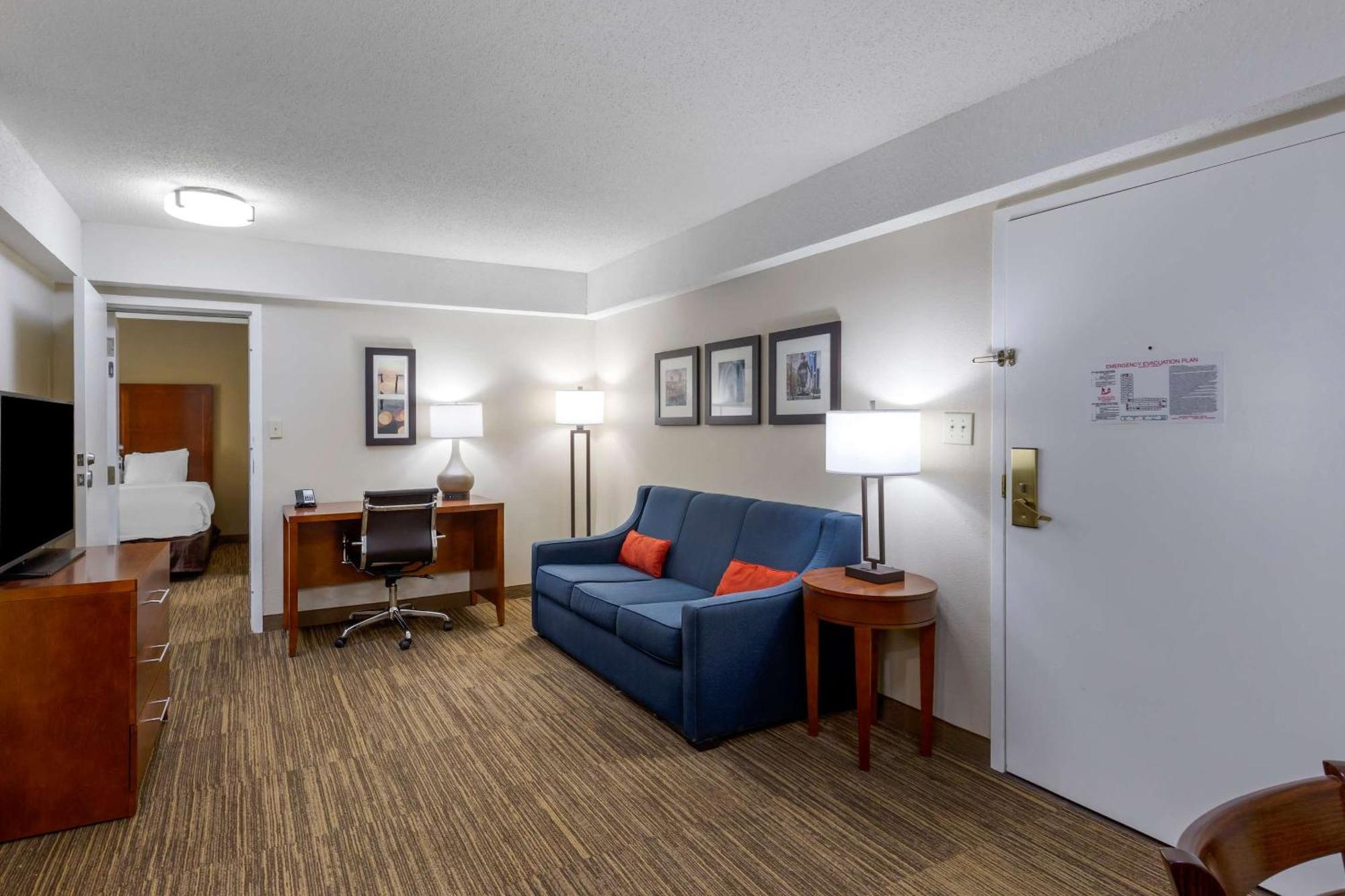 Comfort Inn University Durham - Chapel Hill Buitenkant foto