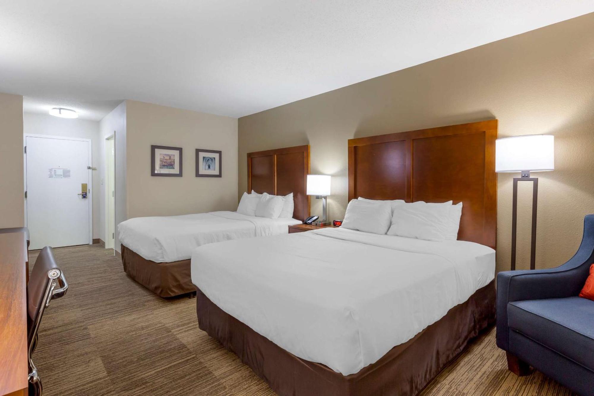 Comfort Inn University Durham - Chapel Hill Buitenkant foto