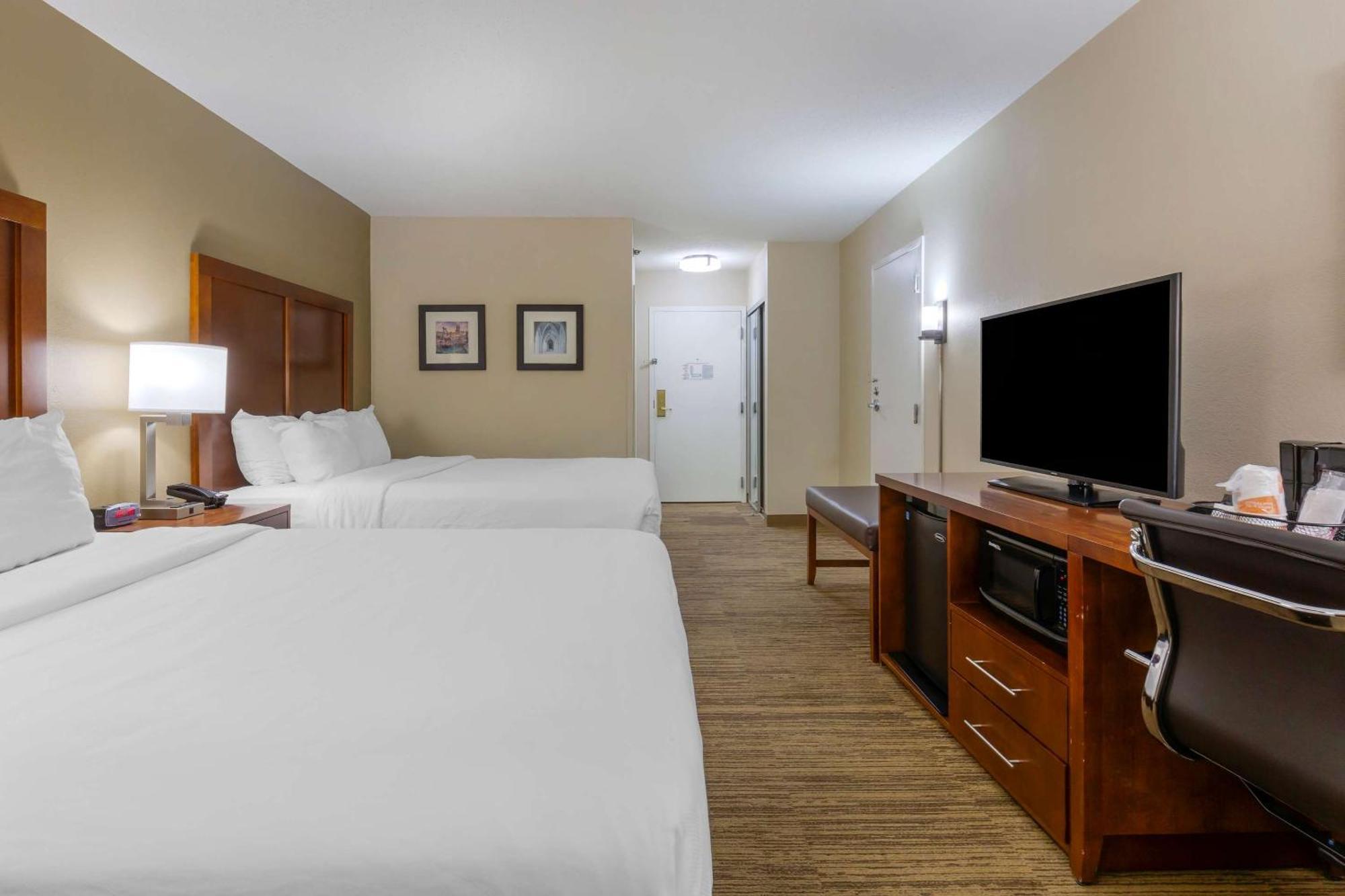 Comfort Inn University Durham - Chapel Hill Buitenkant foto