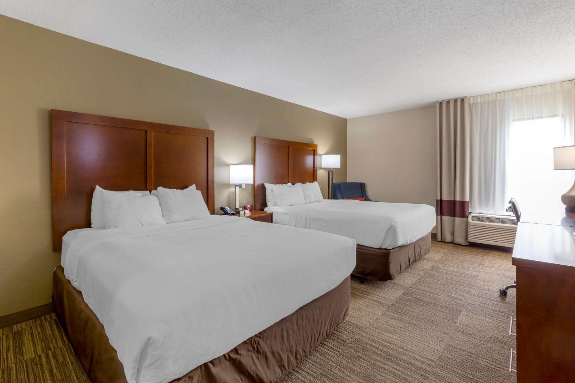 Comfort Inn University Durham - Chapel Hill Buitenkant foto